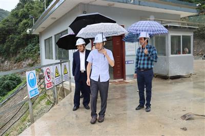 玉枭彤到隆锦公司开展安全生产检查