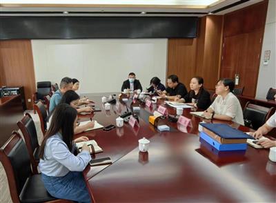 公司与崇左市中泰产业园管委会举行工作会谈